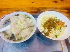 招牌原汤水饺-小秋水饺(大成路总店)