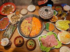 -萍姐火锅·公路夜市(武汉首店)