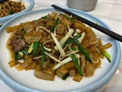 干炒牛河-福今喜粤餐厅