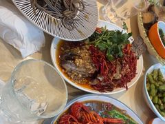 -杨氏青龙虾·吃蟹季(珠江路店)