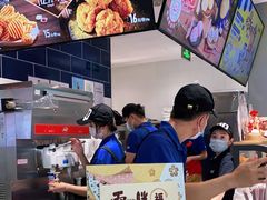 -DQ·蛋糕·冰淇淋(周浦万达店)