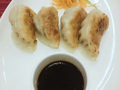 -WOLFGANG PUCK KITCHEN & BAR(迪士尼小镇店)