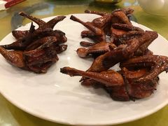 烧乳鸽-鸿达渔港