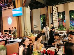 -洛缦音乐餐厅(工业展览馆万象城店)
