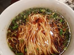 老牌阳春面-南京大牌档(凯德大峡谷店)