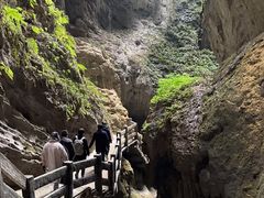 -龙水峡地缝景区