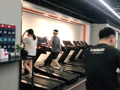 -乐刻运动健身(同曦假日百货店)