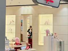 -Roger Vivier(北京SKP店)