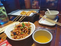 老醋花生-管氏翅吧(地安门创始店)