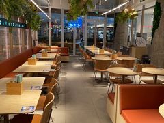 大堂-老乡鸡(上海白玉兰广场店)