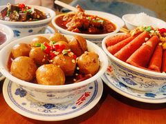 -炉小二铜锅牛蛙•川湘菜(三里屯店)