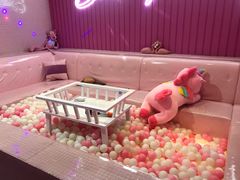 -范特西FANTASY量贩式KTV(民主广场店)