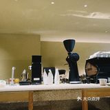 ESPRESSO COFFEE门口好难找🤣