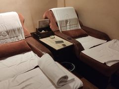 -爱乐国际温泉水疗会