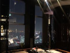 -唐拉雅秀酒店-西锦汇空中BBQ·思创餐厅