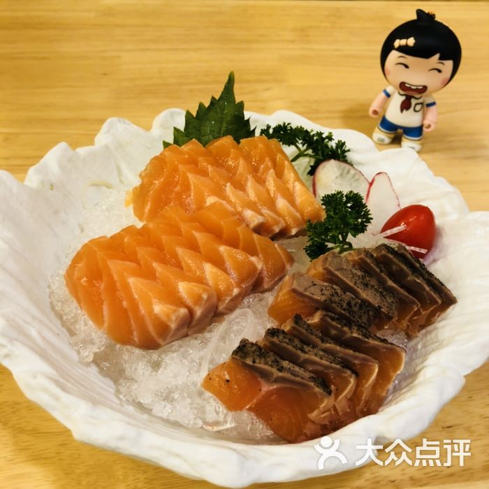 鮨屋私家日料火炙三文鱼刺身图片 - 第20张