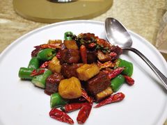 双椒牛肉粒-绿岛国际酒店·海鲜酒楼(八七路店)