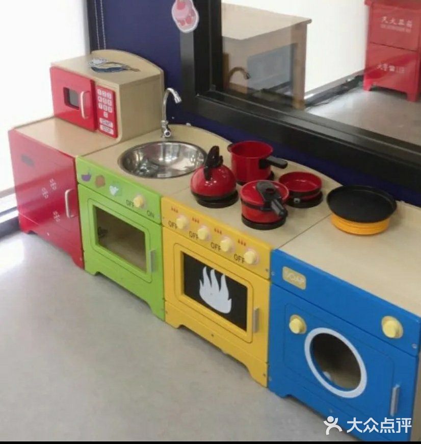 魔都遛娃必去[调皮]恐龙蛋蛋儿童之家