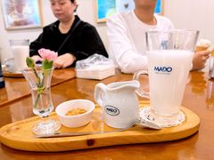 -MADO冰淇淋咖啡馆(淘金店)