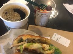 -星巴克(北京首都国际机场7店)