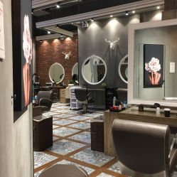 -QZHAIR SALON