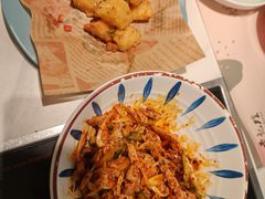 -黄记煌三汁焖锅(新佳丽江汉路店)