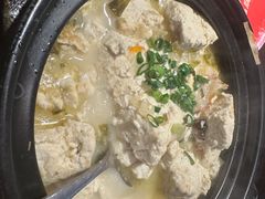 -魏铭鱼头捞饭(晋阳路店)