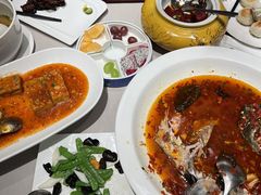 -毛家饭店·30年融合新湘菜(汉峪金谷店)