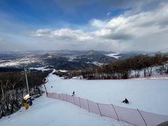 -中旅松花湖滑雪场
