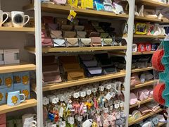 -名创优品(广东省广州琶洲保利广场店)