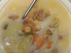 -娜仁图雅蒙古美食村(33小镇店)
