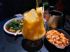 -啤客走廊