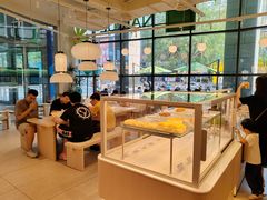 -奈雪的茶(青岛卓悦里INTOWN店)