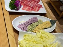 -煲大王猪肚鸡·椰子鸡火锅(红谷滩万达店)