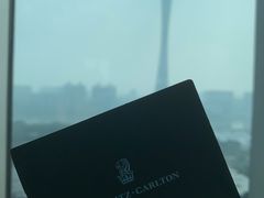 -广州富力丽思卡尔顿酒店