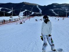 -鳌山滑雪度假区