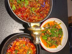 -万重锦·人文川菜馆(骡马市店)