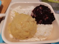 榴莲忘返-满记甜品(荟聚购物中心店)