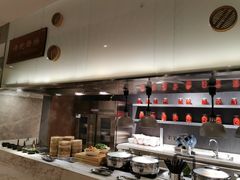 自助取餐区-筠咖啡西餐厅(上海国展宝龙丽筠酒店)