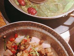 -吃饭皇帝大土家民族菜(正大广场店)