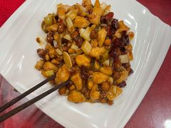 宫保鸡丁-巴渝兄弟川菜(宽街店)