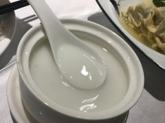 -老人和饭店(淮海中路店)