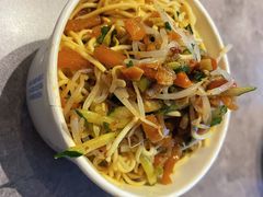 凉面-半月镰胡姐脆皮萝卜饺子