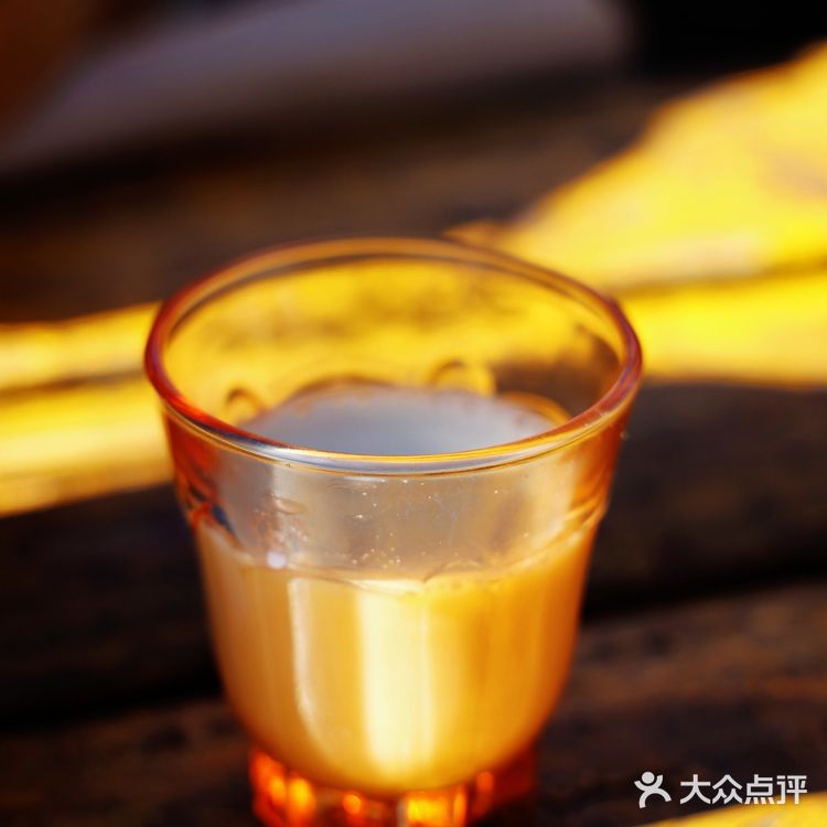 八廓街最佳观赏布达拉宫的藏餐厅，位置好还价格合适