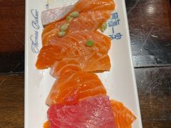 -四海一家自助餐(益田假日广场店)