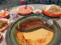 -生活如沸·顺德水牛奶火锅(大学路店)