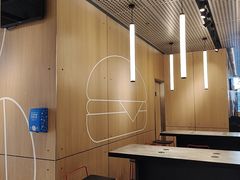 -麦当劳(徐汇漕溪北路百脑汇店)