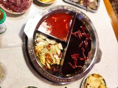 艳红酸辣三拼锅-陈艳红火锅菜·冒菜(簋街店)