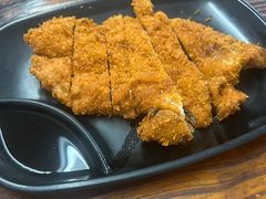 -莱莱小笼·乔艾