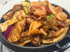 -撒拉人家.酸菜牦牛肉火锅